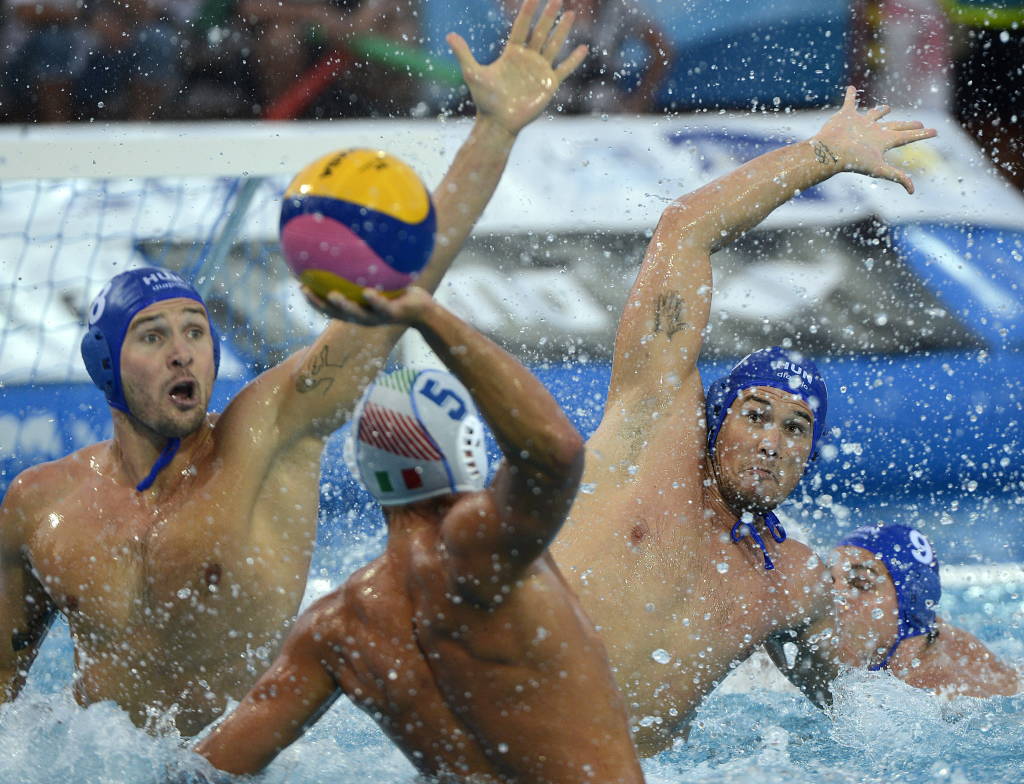 Szivós Márton; Hosnyánszky Norbert