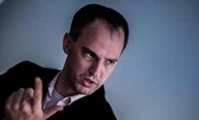 Szigetvári viktor
