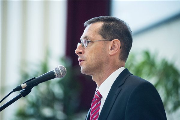 Varga mihaly
