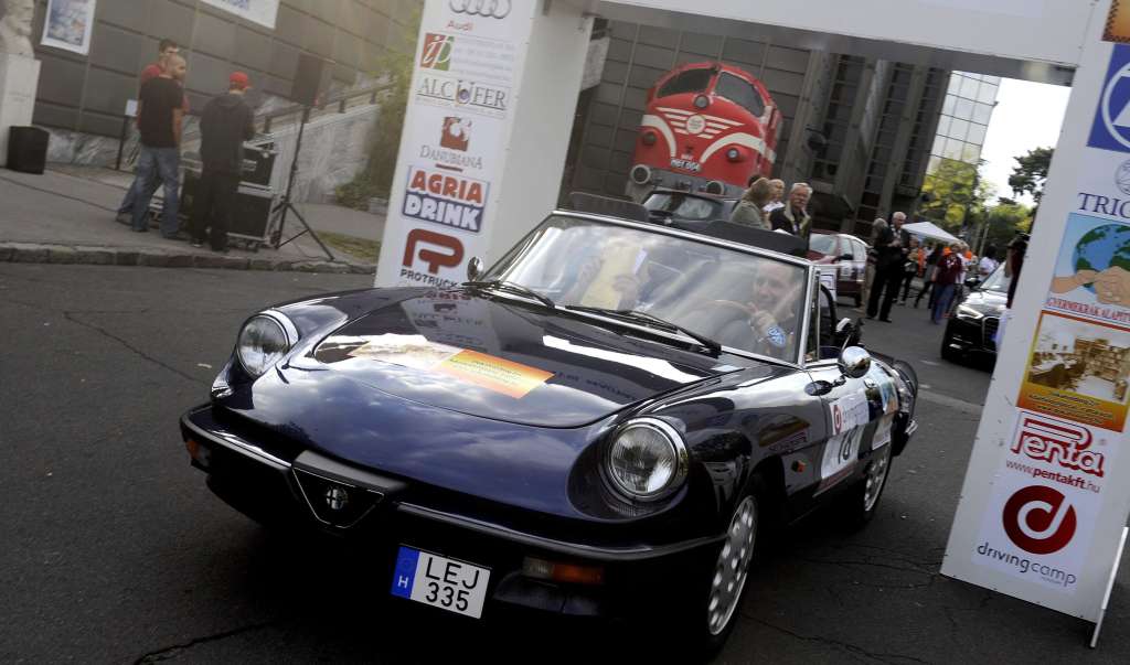 Elrajtolt a 18. Magyar Borok Útja Rali