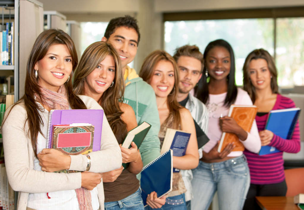 Hallgatok tanulok foiskola egyetem