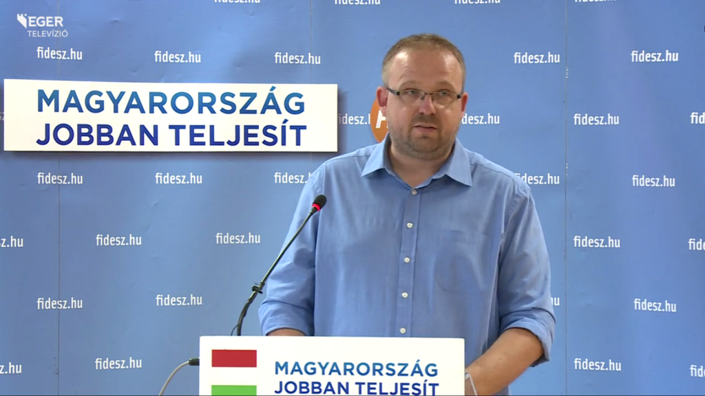 Raszi botond