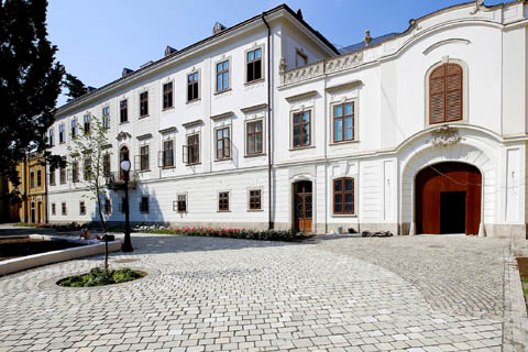 Eger erseki palota