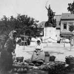 Dobó tér Dobó István szobra (Stróbl Alajos, 1907).