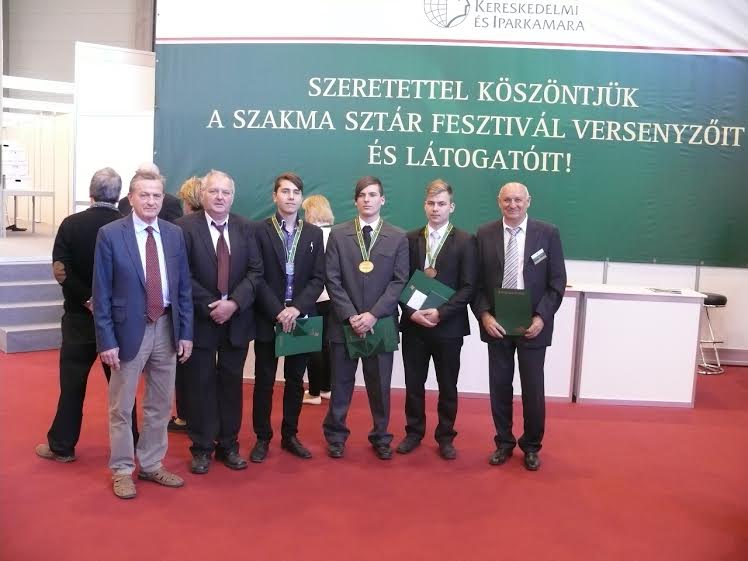 Képen: Fülöp Gábor, Tóth György, Zaja Dániel, Rácz Viktor, Petrás Balázs, Benus Ferenc