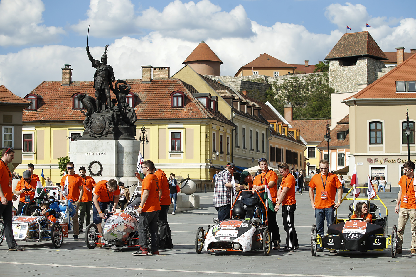 Pneumobil jarmubemutato