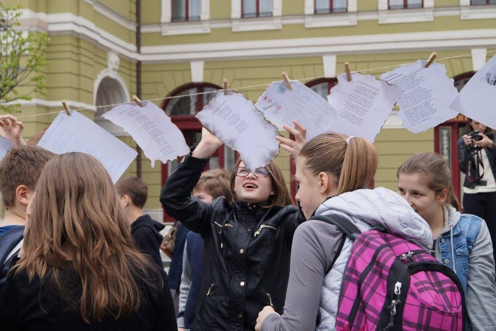 170407 posztolj verset02