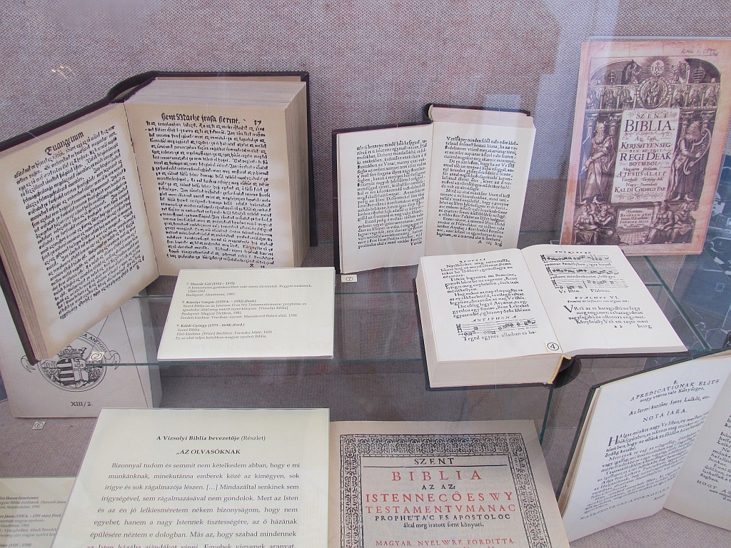 170708 egri egyetem kiallitas