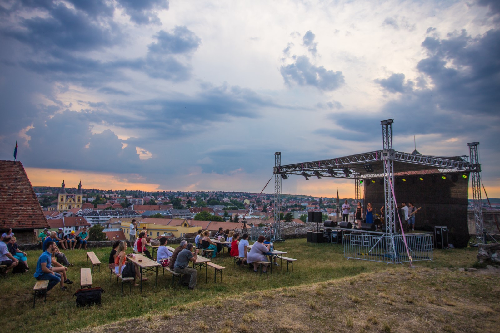 170728 agyudombi zene