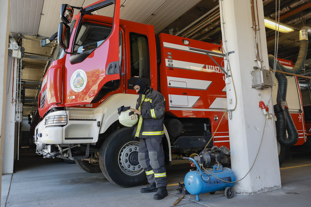 170528 tuzoltoauto U6I8214