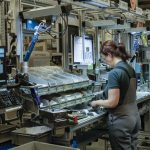 171118 modern gyarak ejszakaja aventics4