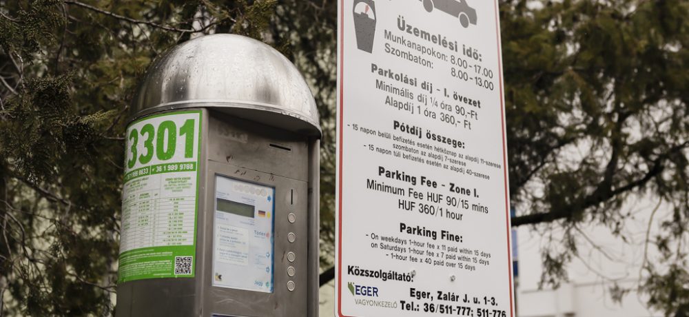 180211 parkolas parkoloora auto kozlekedes