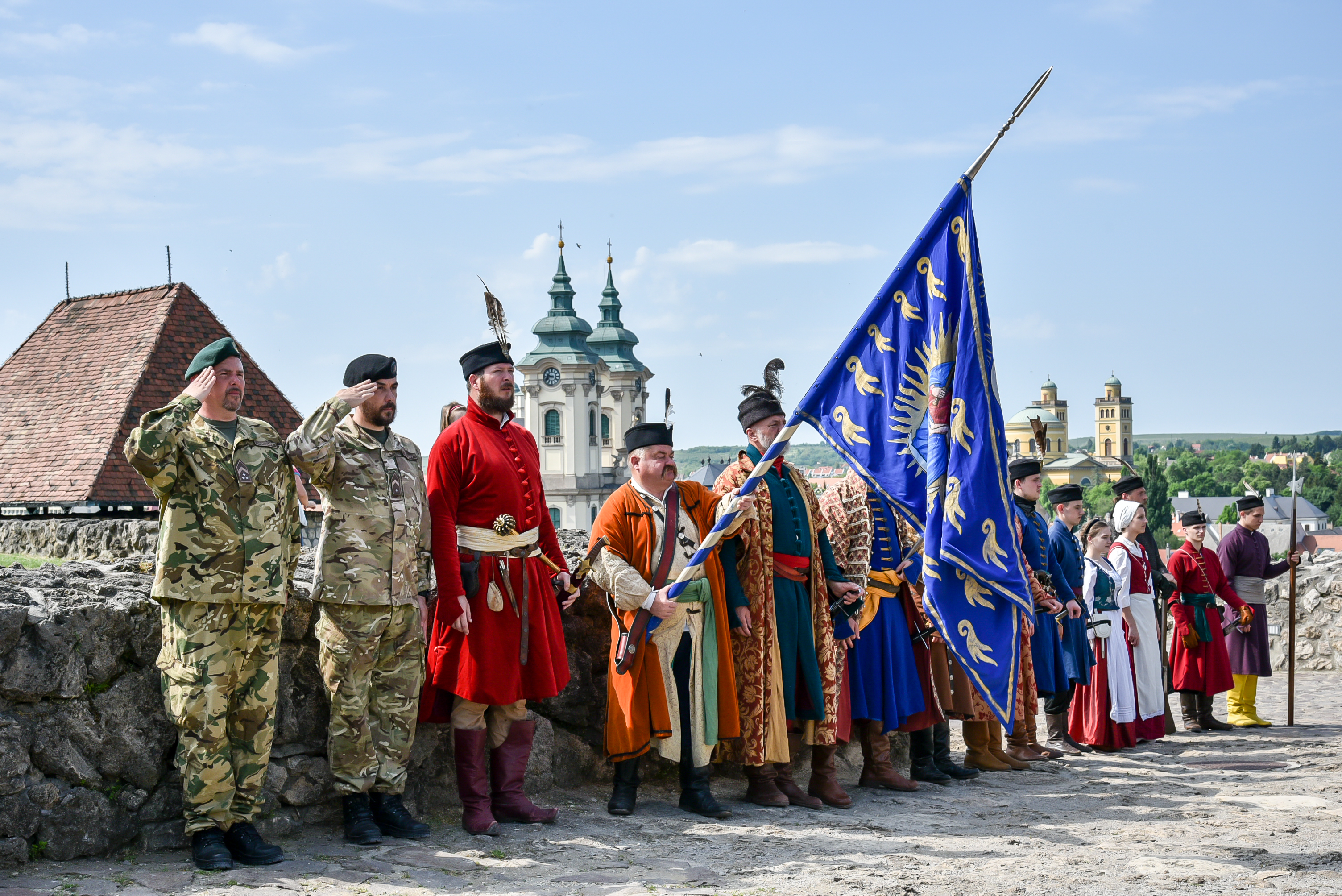 180512 emlekhely egri var