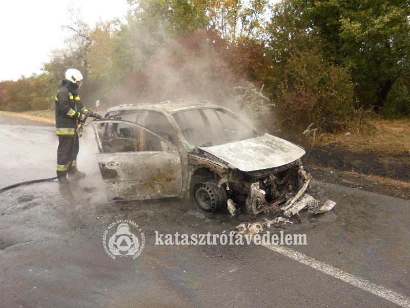 Autótűz3