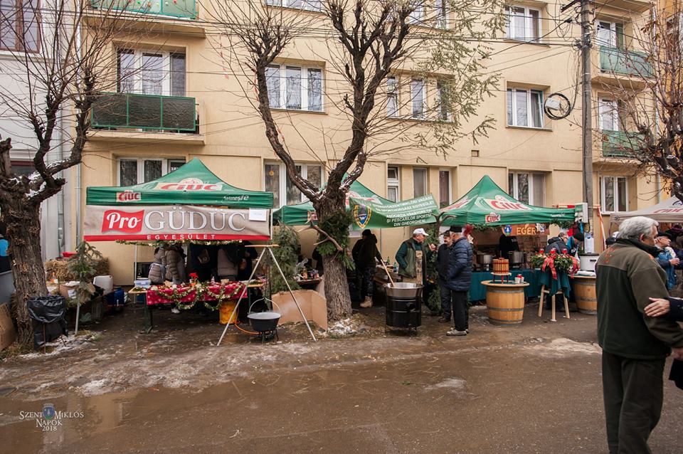 Gyergyószentmiklós főzőverseny egri stand