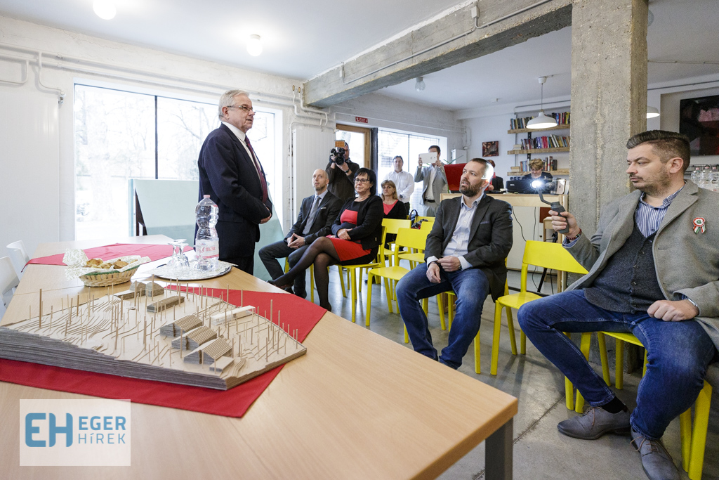 190313 gardonyi kert 3