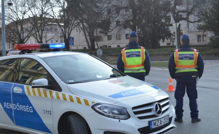 Rendőrség forgalomkorlátozás