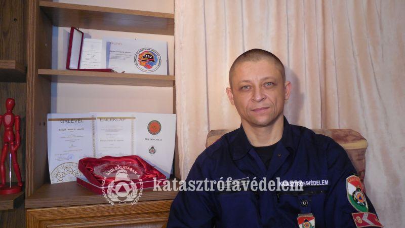 Bányai Tamás tűzoltó