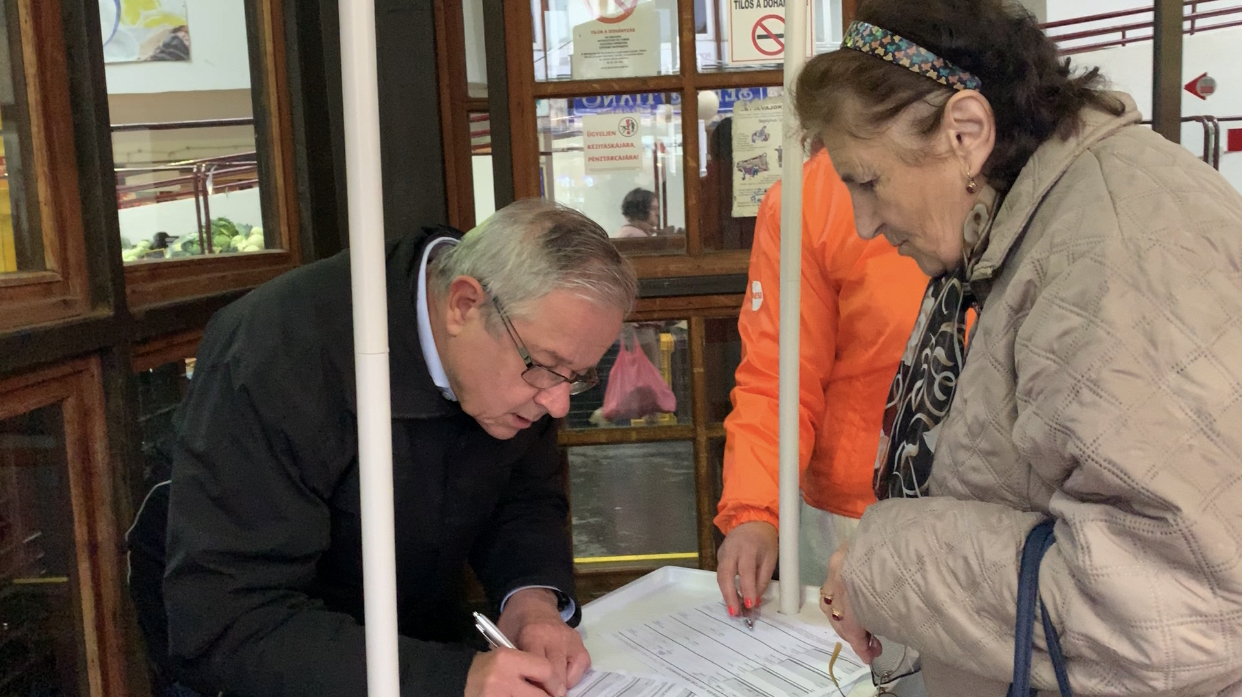 0AC6222F 7F76 4F49 9BA2 46C9C6062469