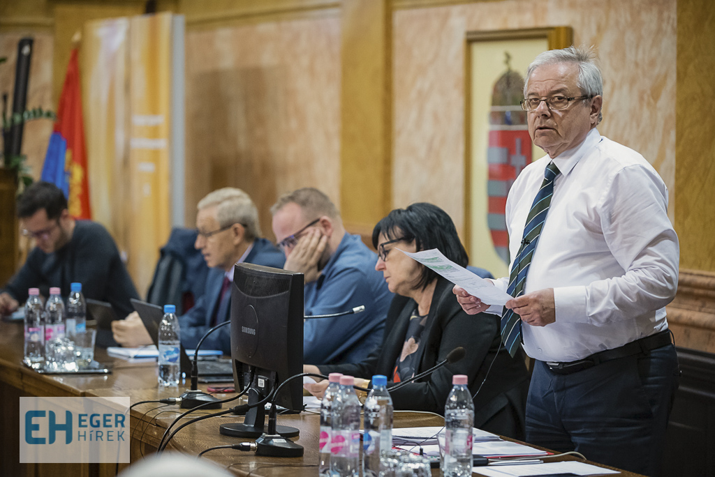 Rendkivuli kozgyules HM 2000px 05