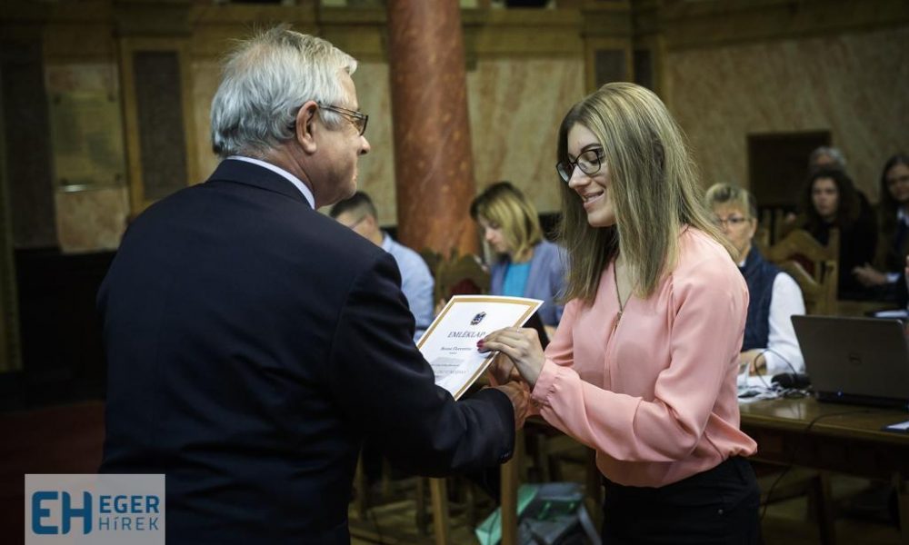 Eger Város Ösztöndíjasa