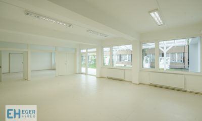 Idősgondozási központ