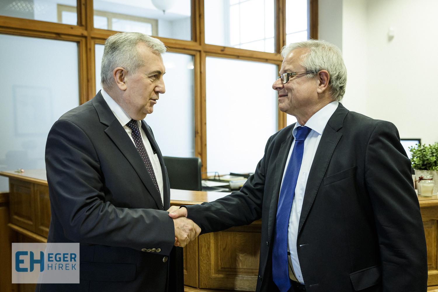 A török nagykövet Egerben