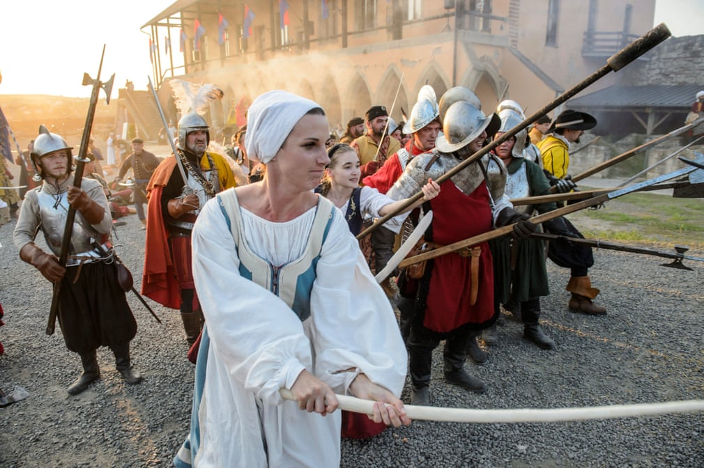 Végvári Vigasságok