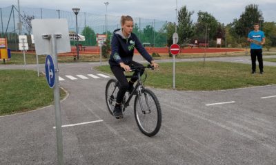 93ACC6FB 0519 4F68 80DB 824B883F6E1D