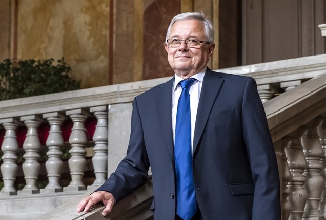 Habis László