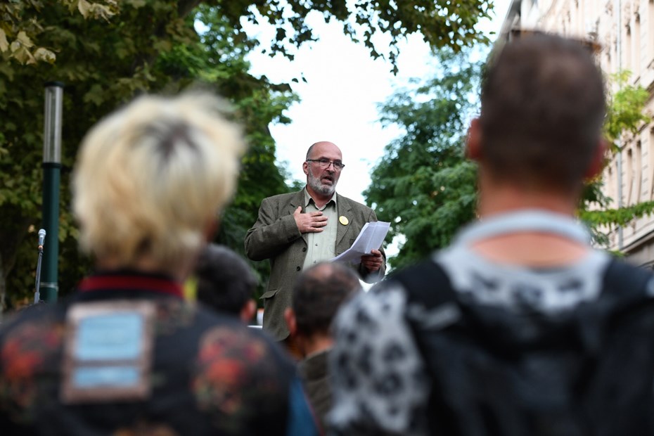 Révész sándor hvg