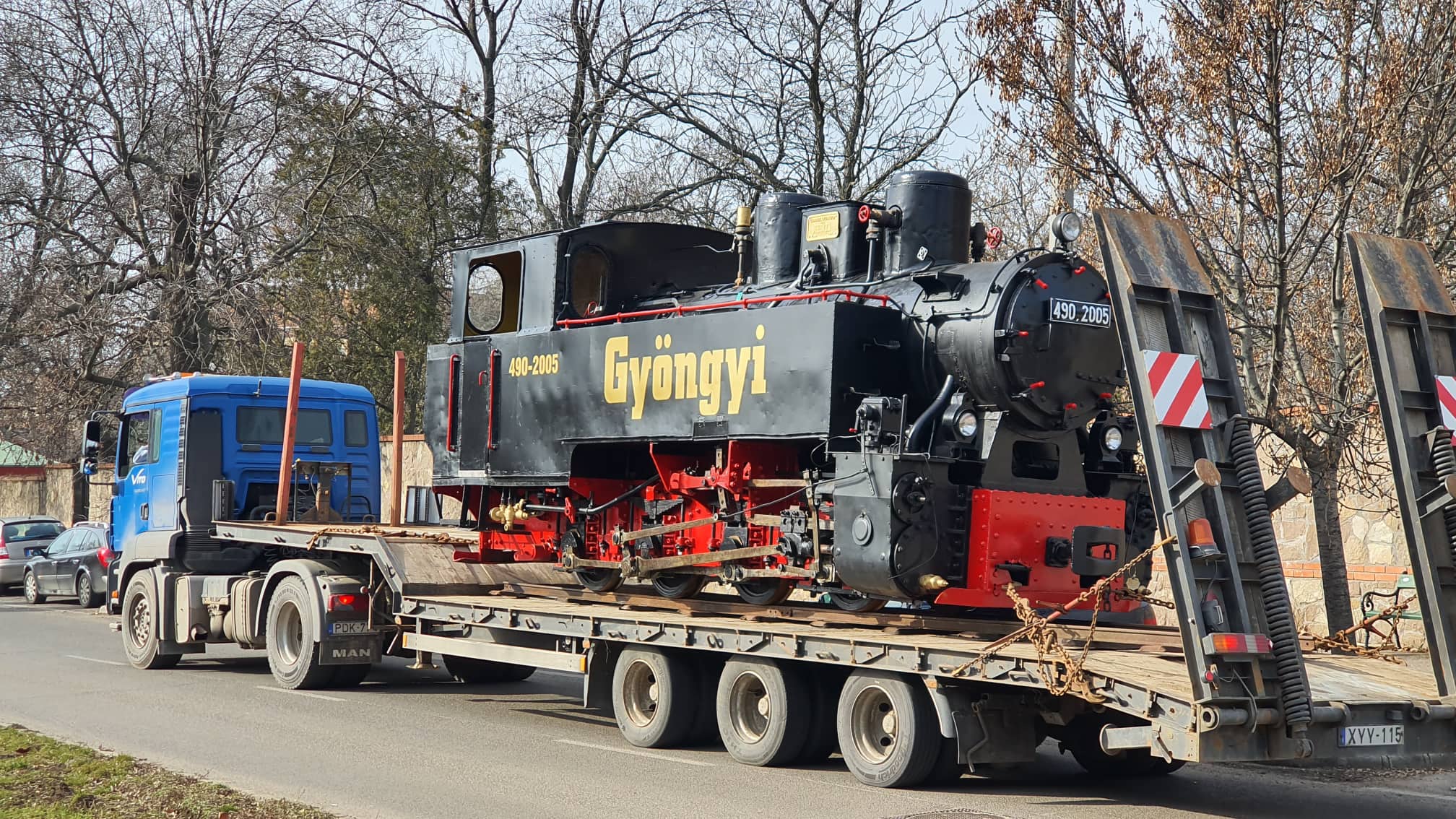 Úton hazafelé Gyöngyi