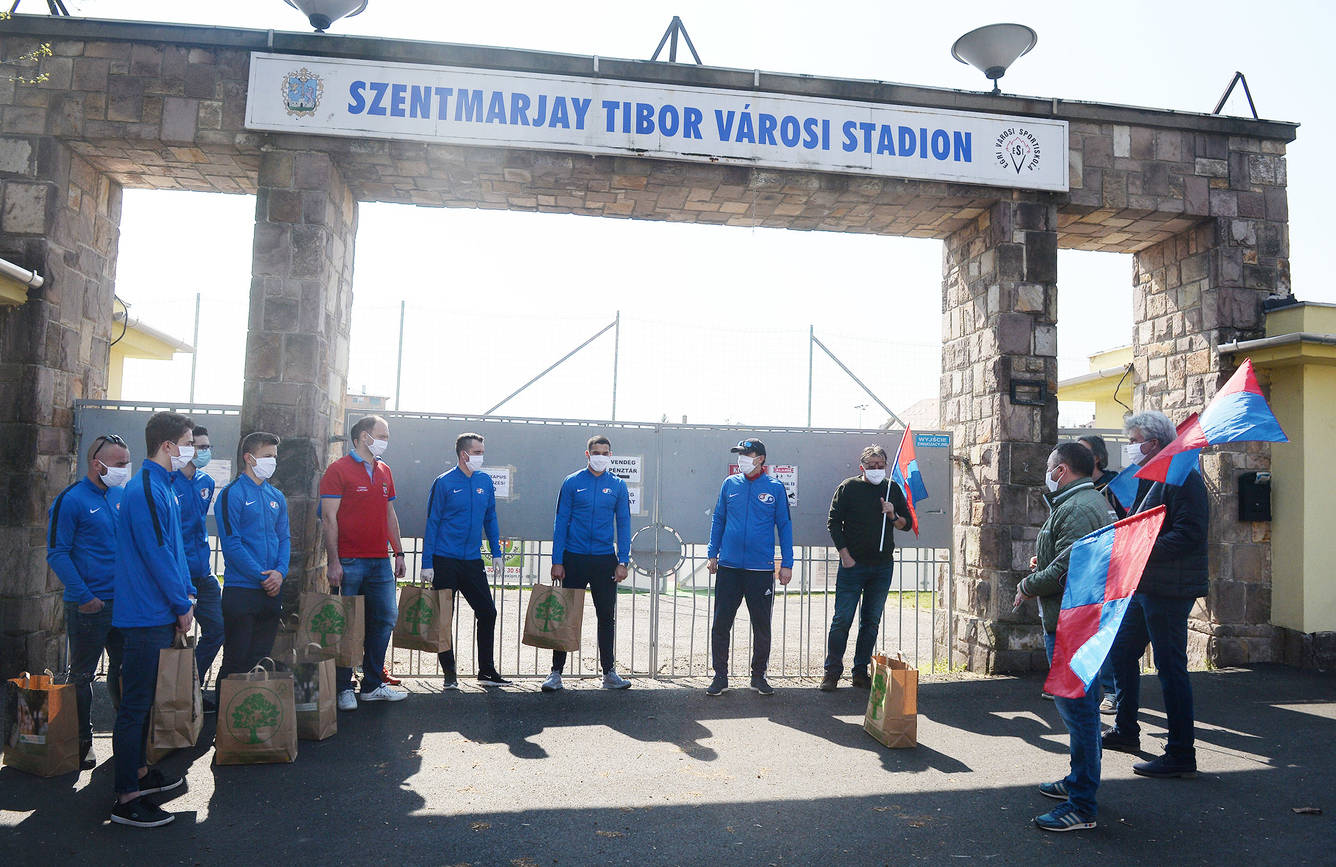 47C38F1B EBA5 4BC6 A3D9 B0345CFEA8EA