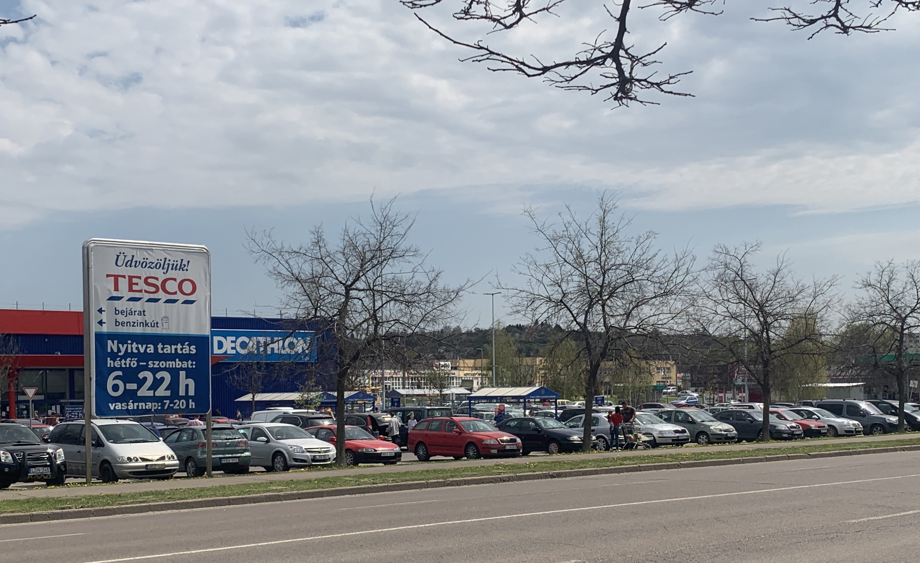 Tesco parkoló