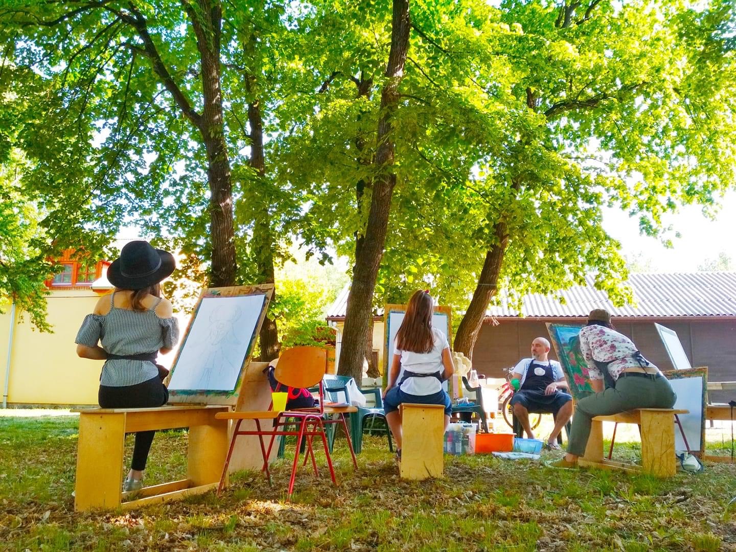 85987651 E474 4EFC B572 A10166C0EBBA