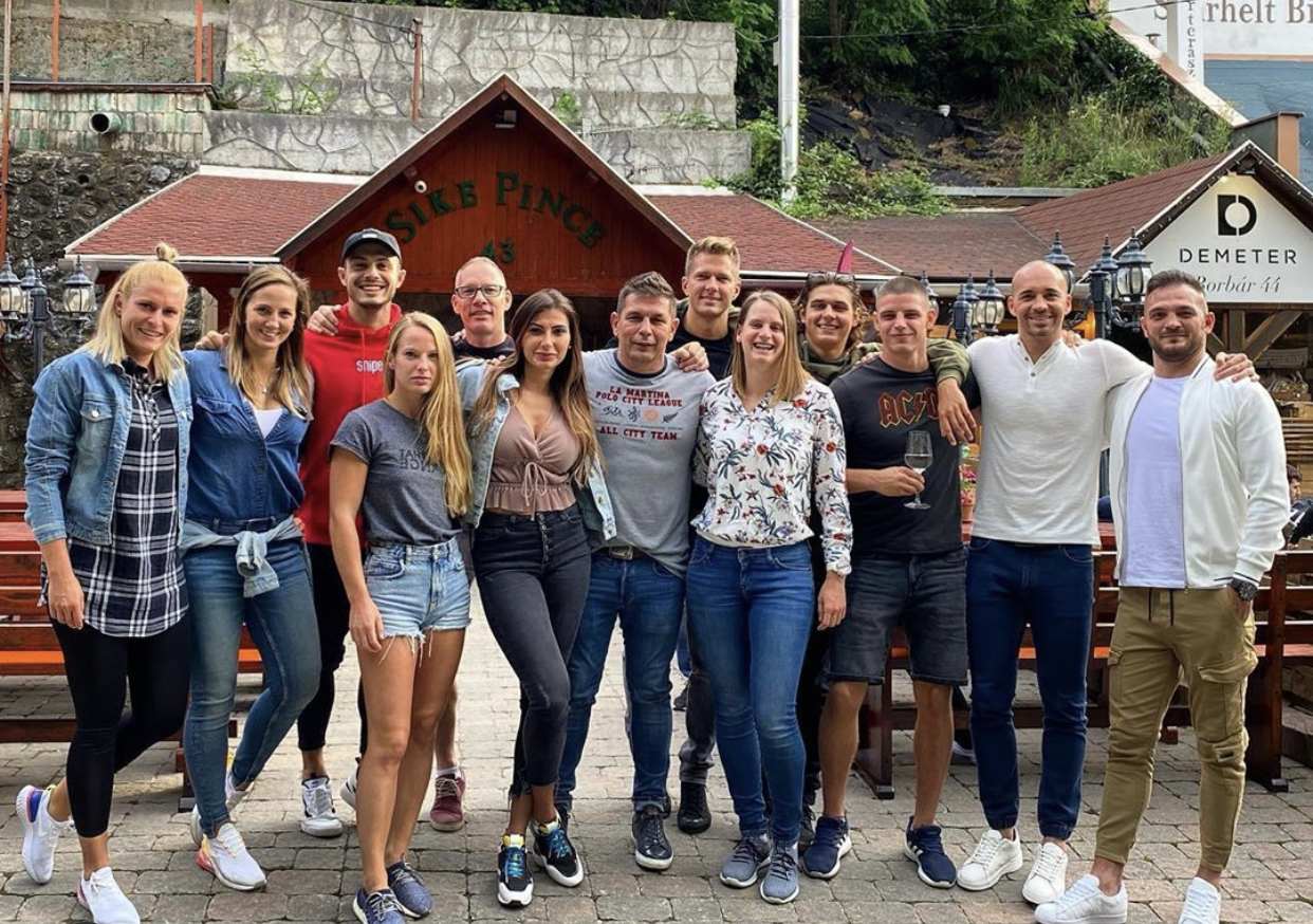 F2258A07 BA26 43B6 B81A D588C5BBA3CC