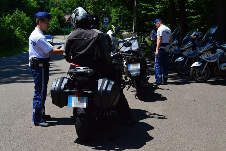 Motoros ellenőrzés