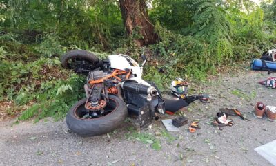 B88CDEA5 DE21 42F8 AD92 5EE06D2C2344