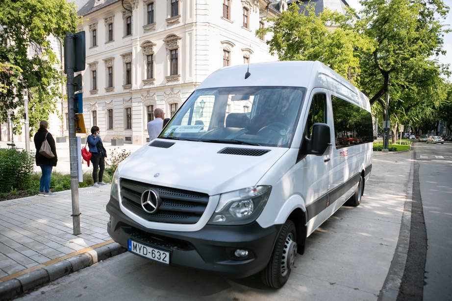 0A2F7C31 F697 477D B6B3 CF38F6E16F02