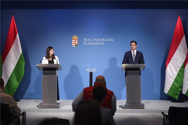 Kormanyinfo9