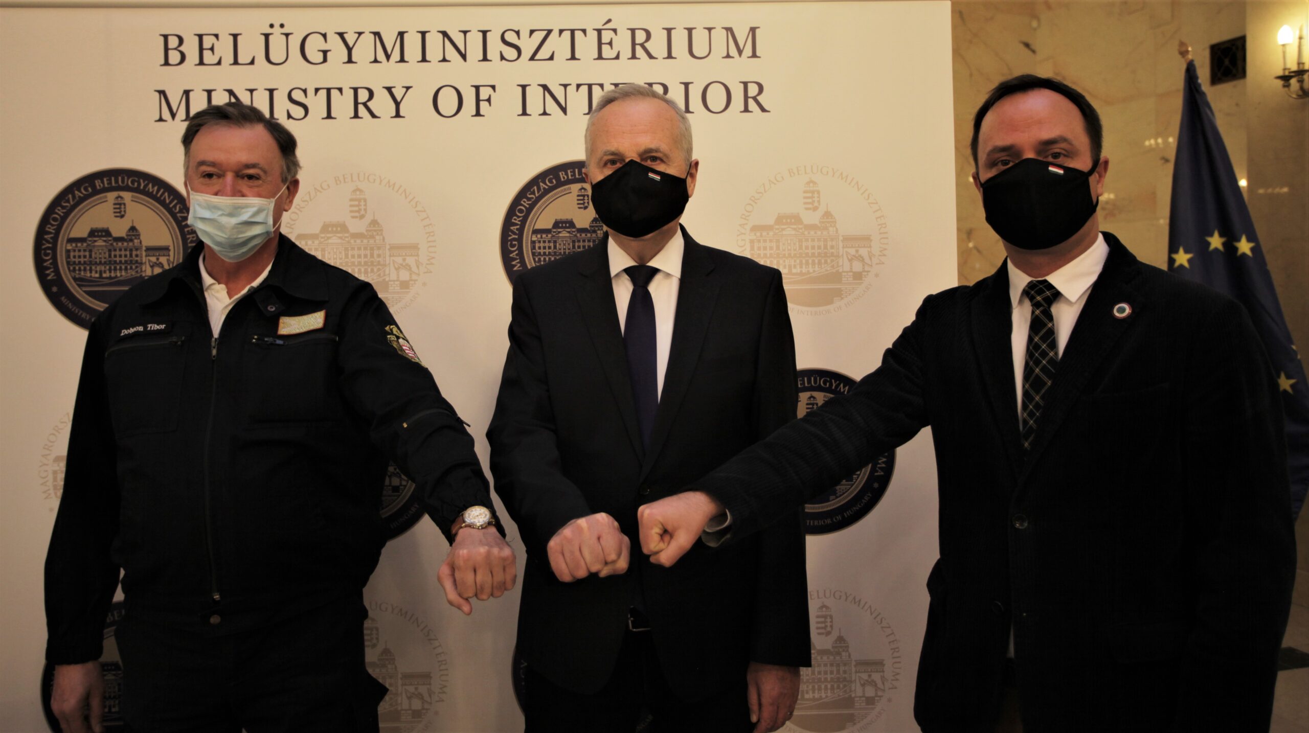 önkéntes tűzoltók