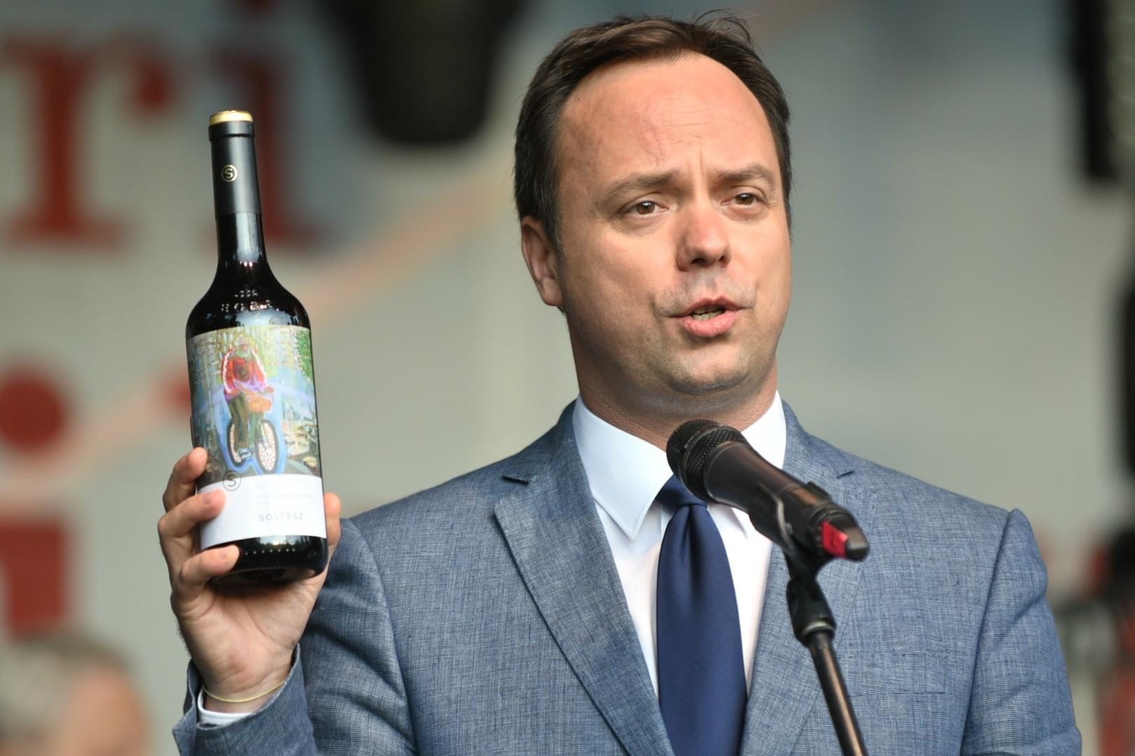 Nyitrai borvideki borospalack