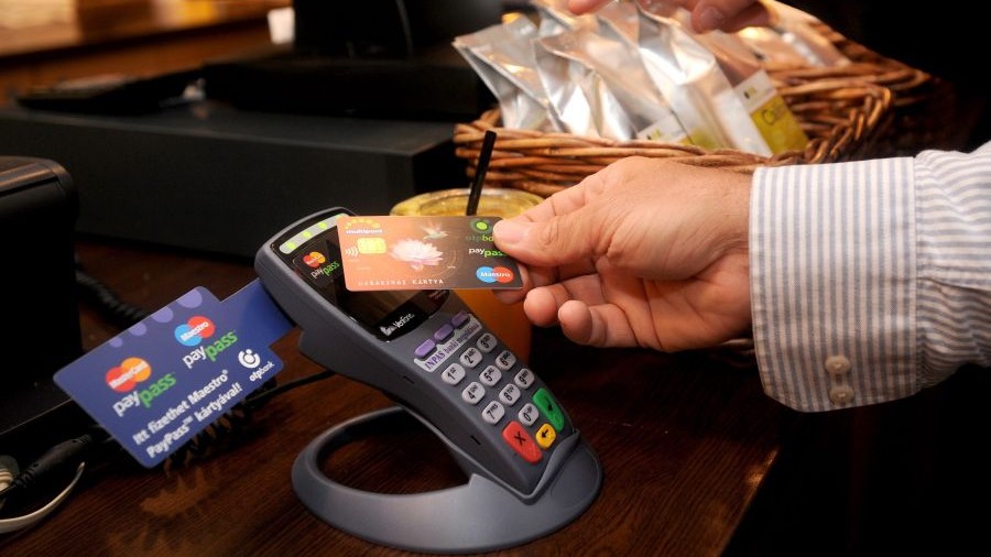 Elektronikus fizetés bankkártya
