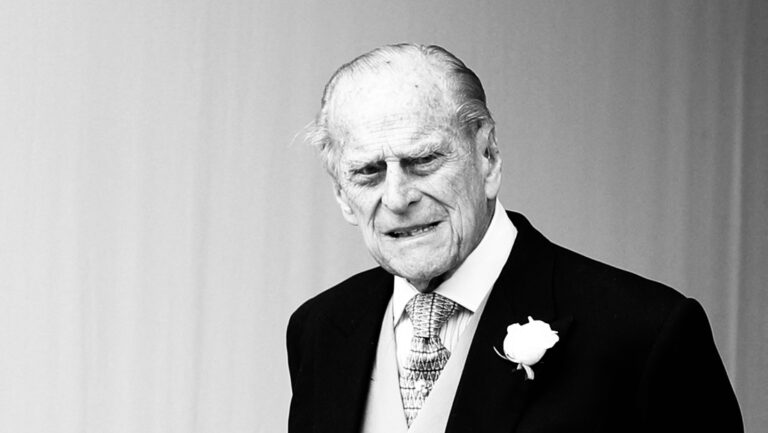 A70B3BB5 6EF8 472B B56A 2D467DC88370