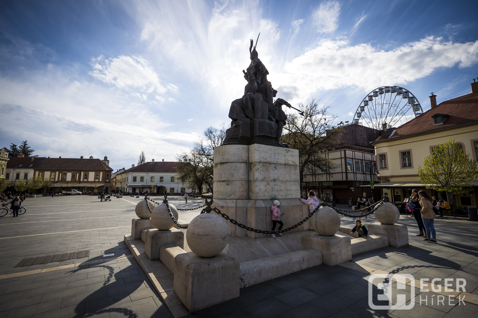 Eger Dobó tér
