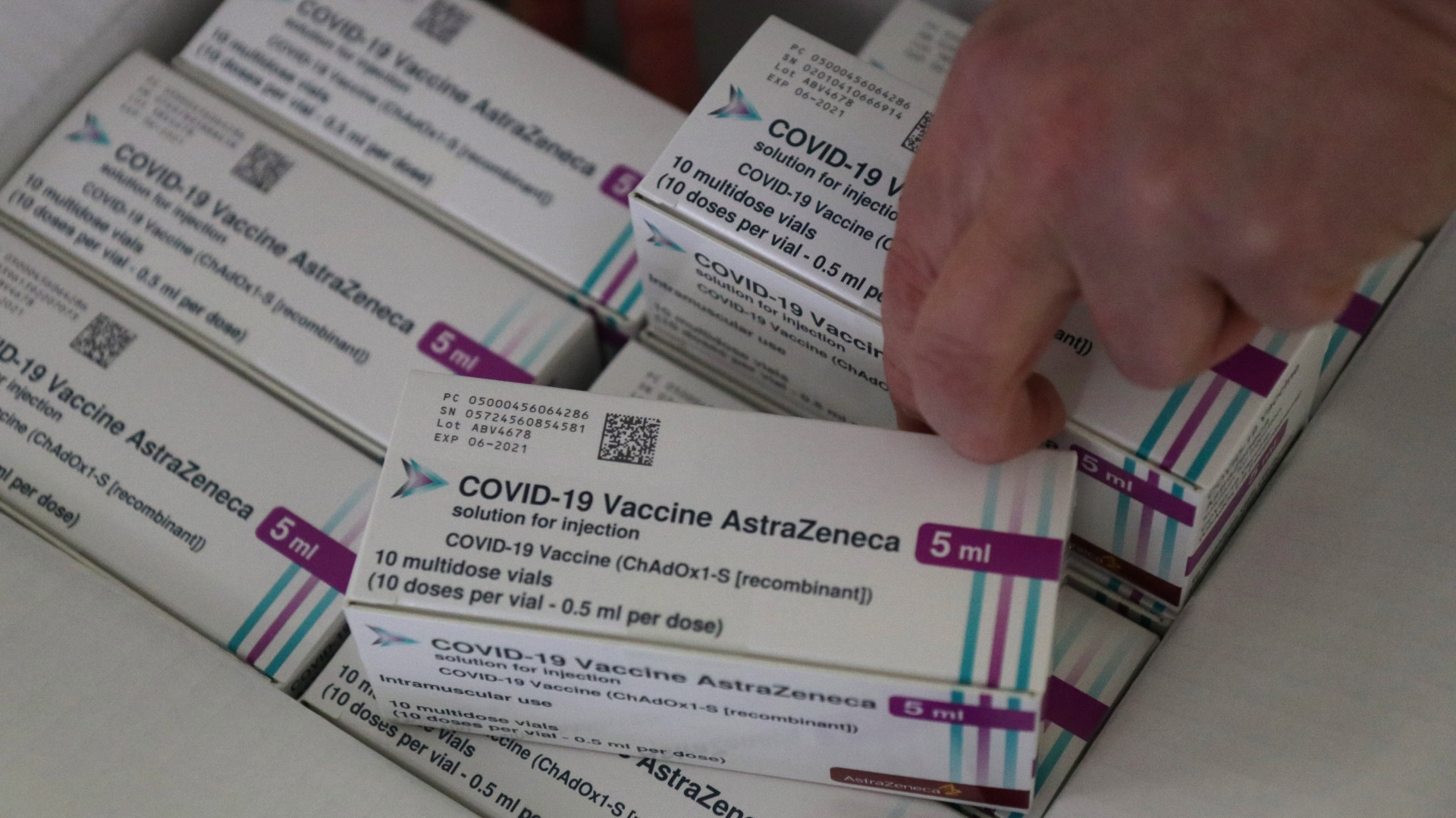 Astrazeneca oltas vakcina mti
