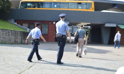 Rendőrség buszmegálló