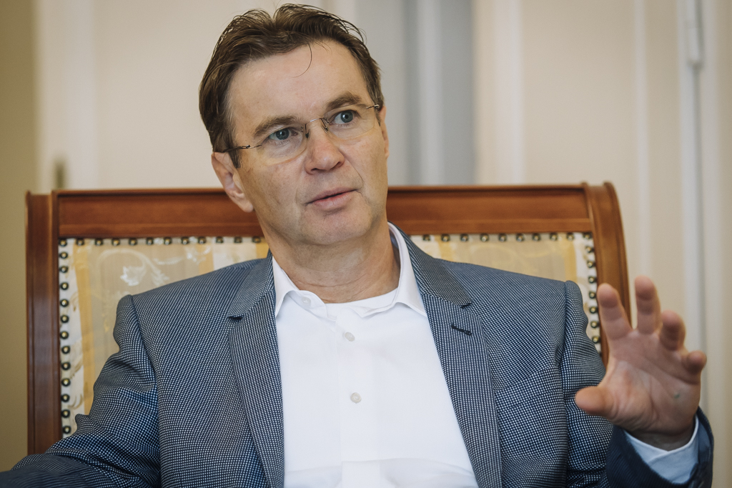 Dr. Pajtók Gábor