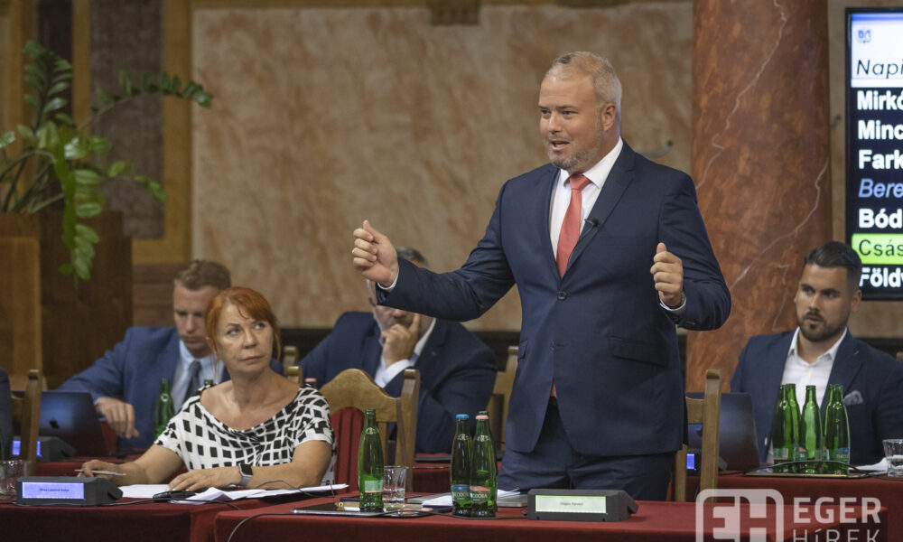 Közgyűlés Oroján Sándor