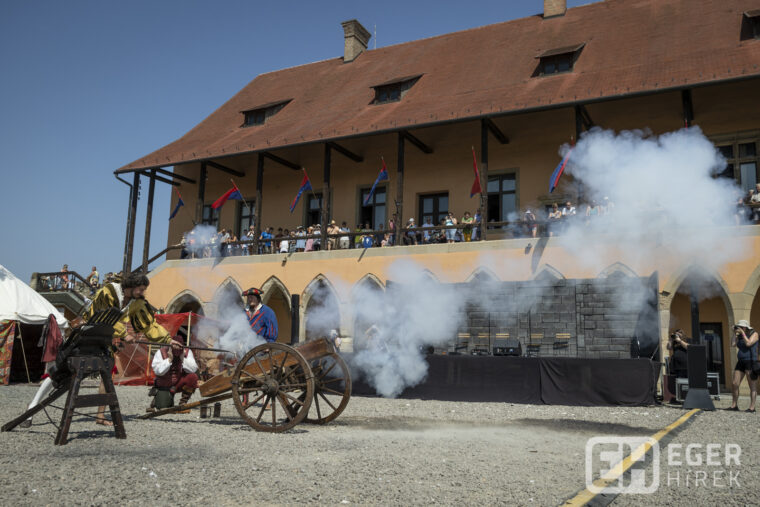 XXV. Végvári Vigasságok